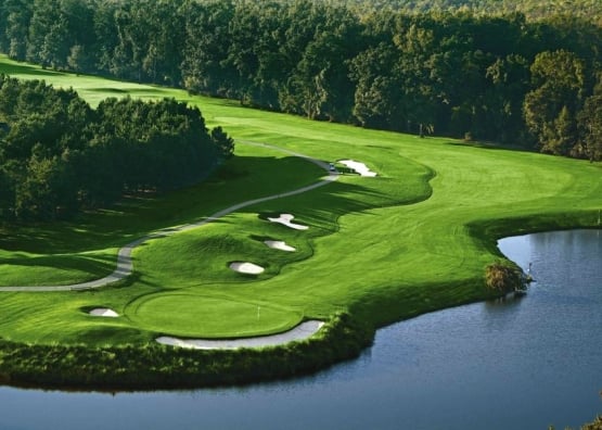 Colonial Charters Golf Club: Casual Comfort, Carolina Style