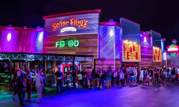 Broadway at the Beach: Eat, Shop, and Putt Like a Pro in the Heart of Myrtle Beach